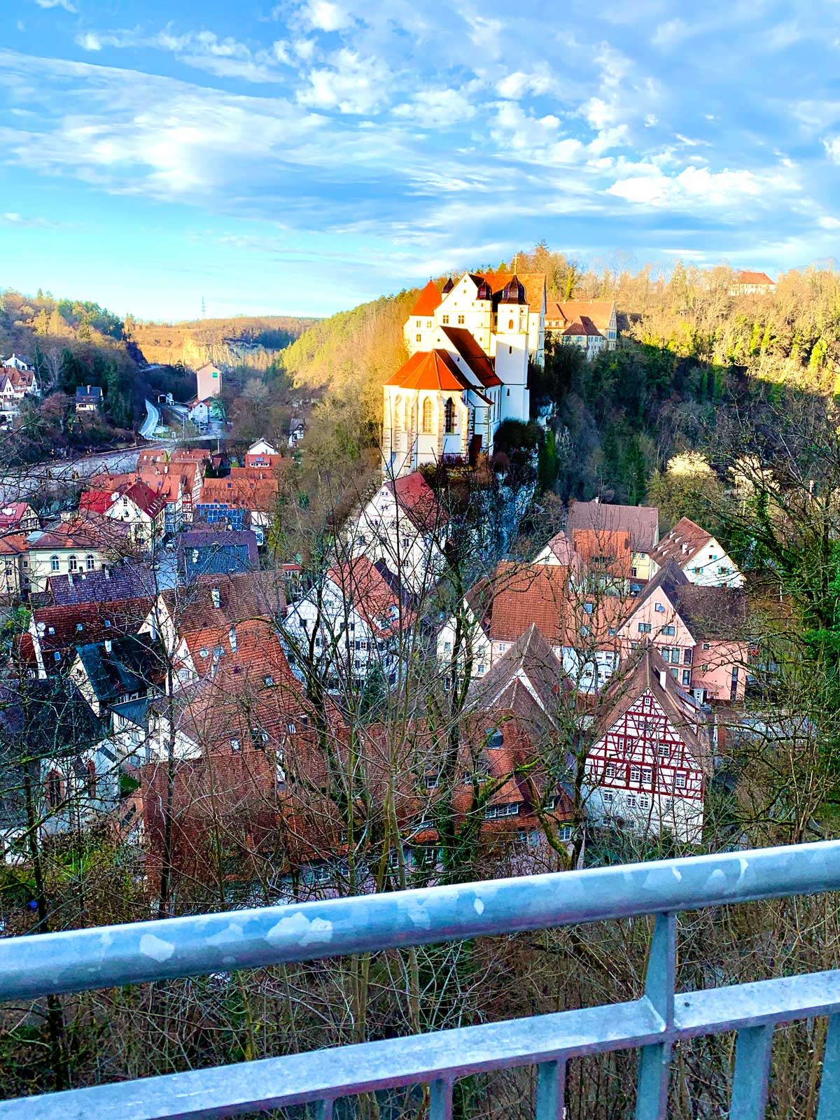  ber Uns CHARLOTT Caf Restaurant